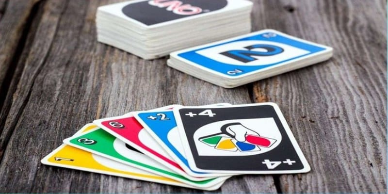 Luật chơi game bài Uno chi tiết với các lá đặc biệt